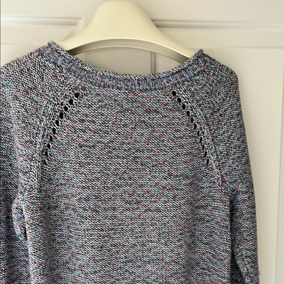 Chic Gray Knit Sweater - Picture 10 of 12